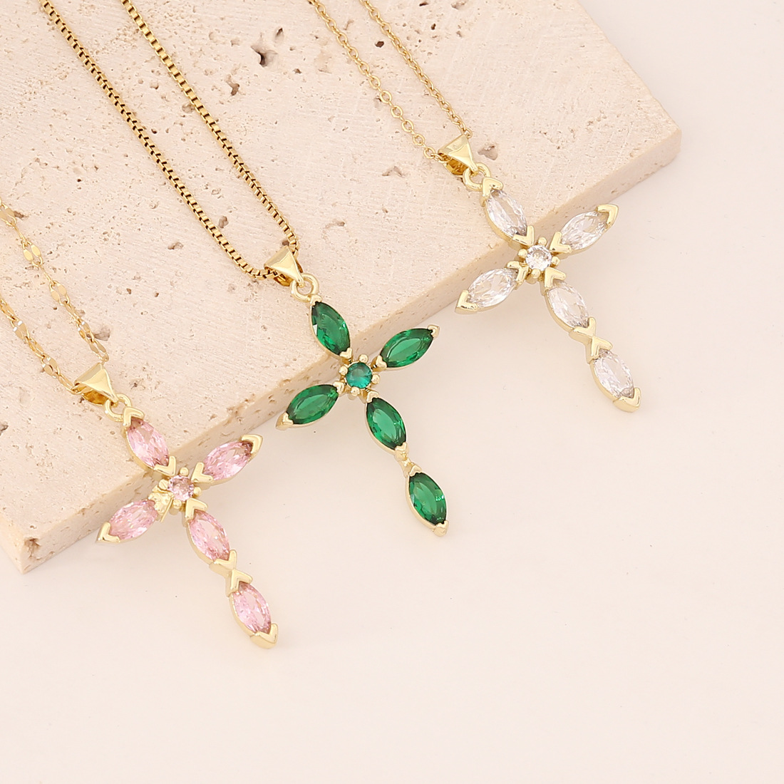 Jewelry Copper Zircon-Laid Necklace