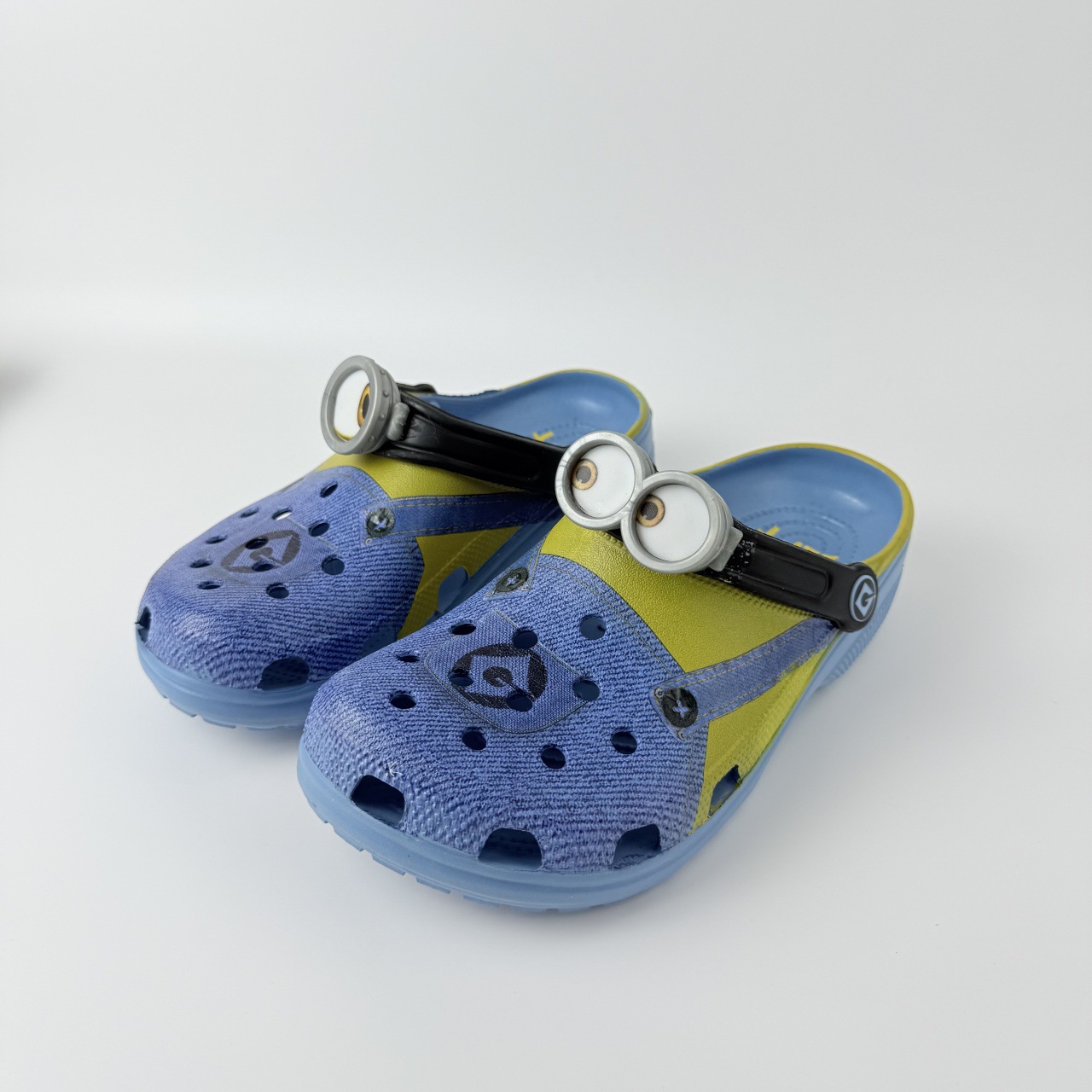 Pokémon original Melody Sanrio Piggy Page zapatos de playa para niños bolsas de cabeza agujero zapatos al por mayor image 7