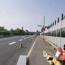 百叶孔隔音墙 高速公路降噪消音屏障 设计生产安装 保质保量