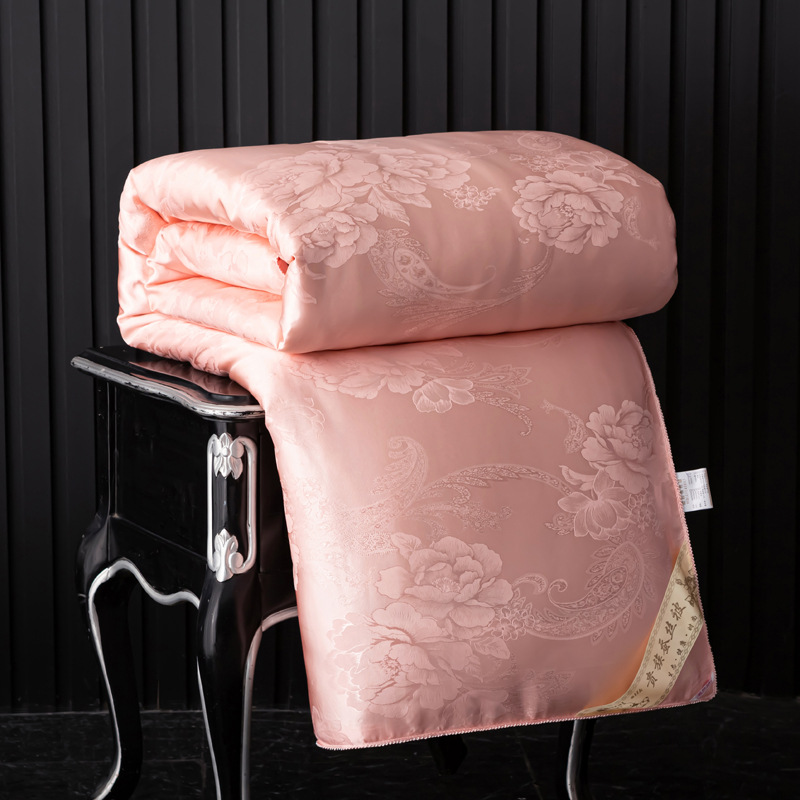 Factory Direct Spider Flower Jacquard Silk Quilt Core Export Company Activity Gift Quilt Wholesale Anti-Mite