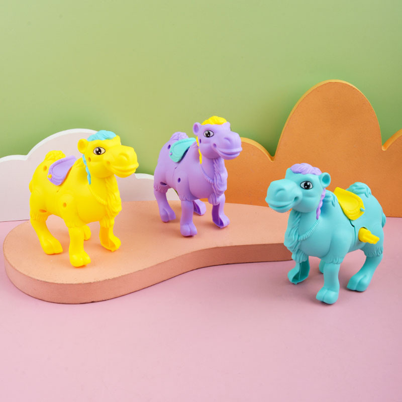 Los nuevos niños bobinado Camel animal de dibujos animados bebé kindergarten pequeño regalo juguete educativo puesto al por mayor