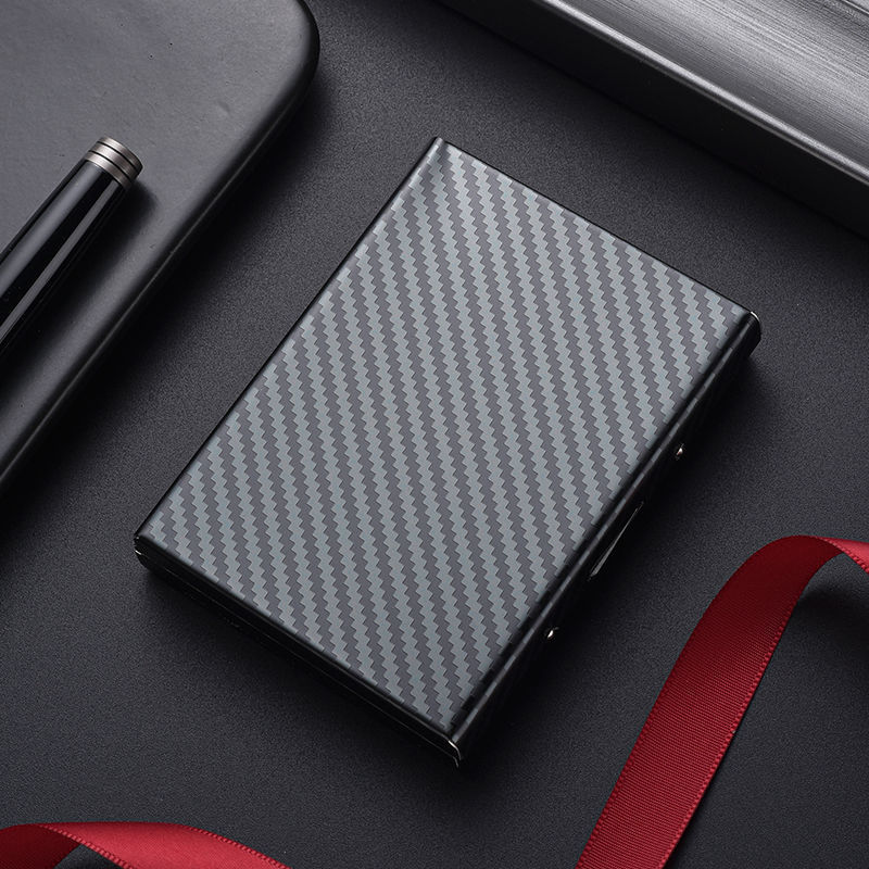 Titular de la tarjeta de acero inoxidable para hombres titular de la tarjeta de metal de cepillo antirrobo titular de la tarjeta de caja de tarjeta pequeña anti-desmagnetizador de las mujeres para el permiso de conducir