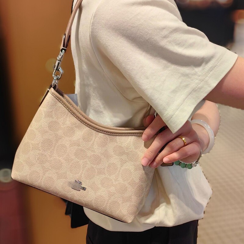 Koujia 25 New Model Laurel Mini Versatile Fashion Shoulder Bag, Crossbody Bag, Underarm Handbag for Women