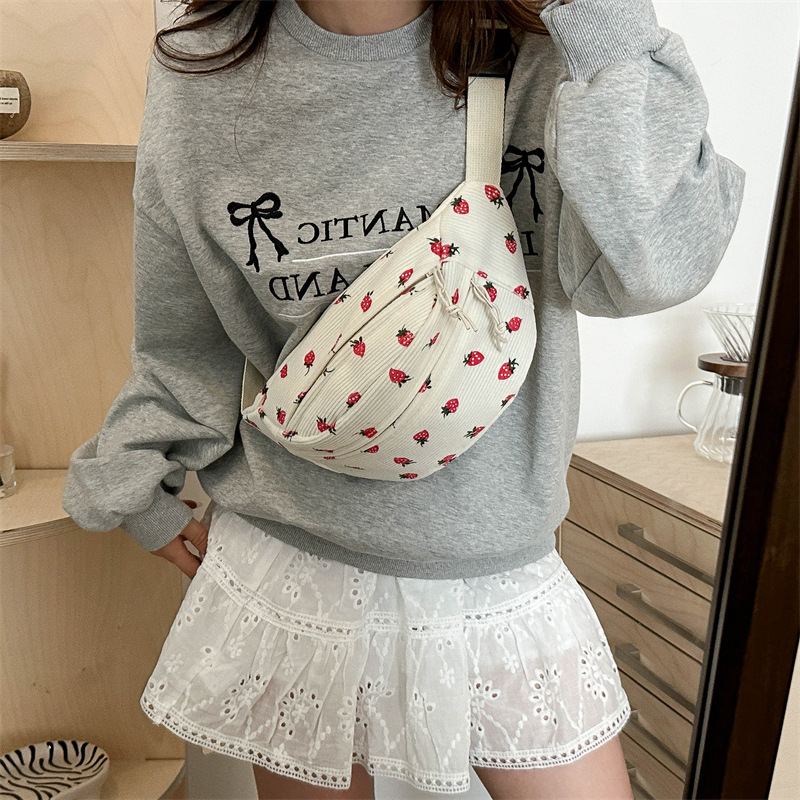 Bolso de mujer japonés bolso de pecho para mujeres 2024 nuevo nicho de cordillera fresas coreana bolso de mujer bolso de teléfono celular