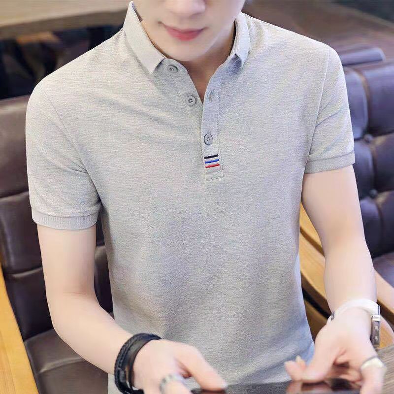 Camiseta de manga corta de los hombres de verano bordada más el tamaño camisa de polo de solapa jóvenes estudiantes camisa de fondo de media manga superior de color sólido