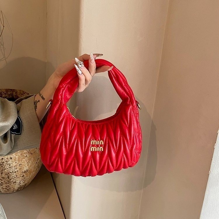 Compañerismo de moda, a partir de nuestros bolsos