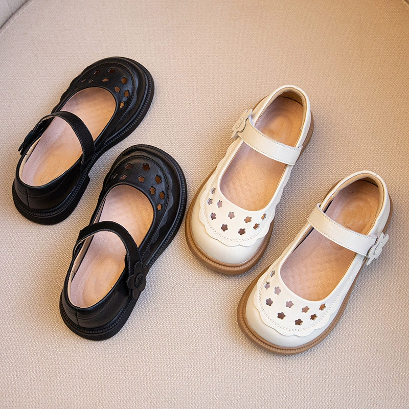 2025 новые летние кожаные туфли для девочек, с открытым носком, с перфорацией, модные универсальные босоножки в стиле принцессы, дышащие