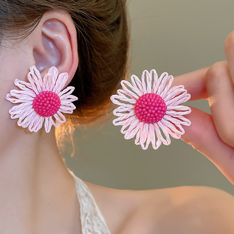 Aguja de plata Pendientes de flores dulces rosas Pendientes lindos de todo fósforo de la serie Mori Pendientes de diseño de moda de nicho al por mayor femenino