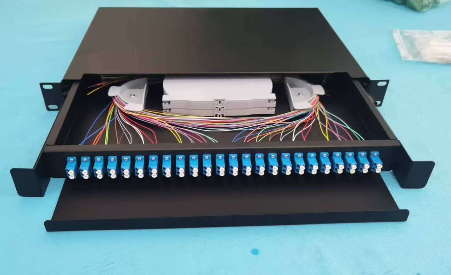 24口LC单模满配2