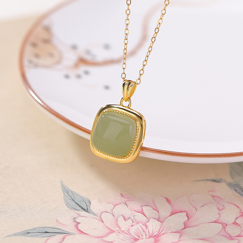 Mặt dây chuyền bạc S925 mạ vàng hình vuông đơn giản phong cách hình học — Mẫu ngọc bích trong (mặt dây chuyền đơn)