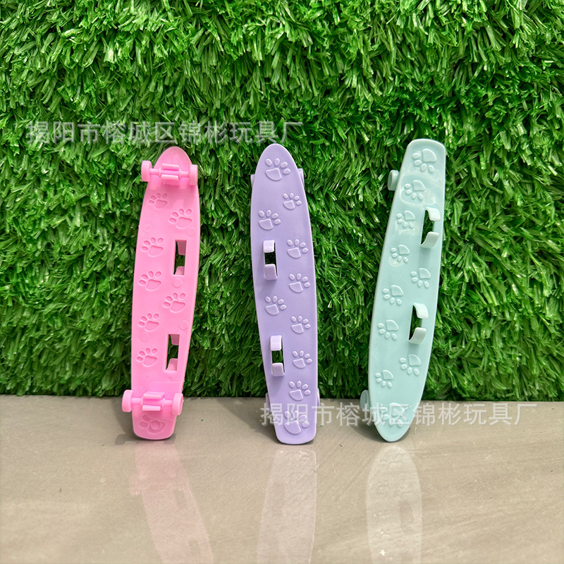 Cross-border New Barbie Doll Toy Accessories Outdoor Four-wheel Footprint Scooter Girl Play Home Toy Accessories