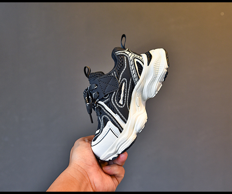Scarpe da ginnastica per bambini e bambine alla moda_voghion.com