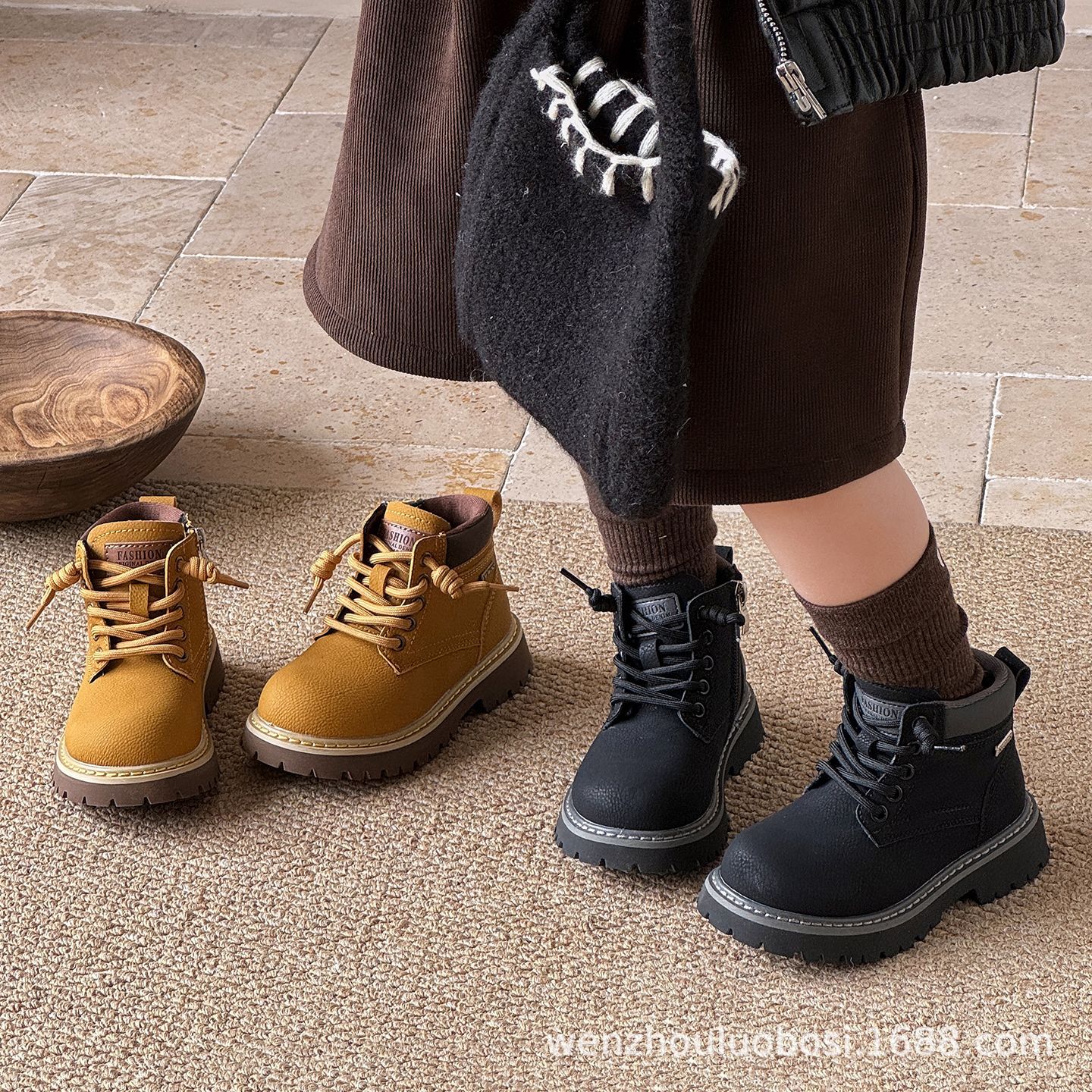 2025 New Autumn and Winter Kidsren's Small Yellow Boots Fashionable British Style Boys' Casual Leather Boots Girls' Big Yellow Boots Boots