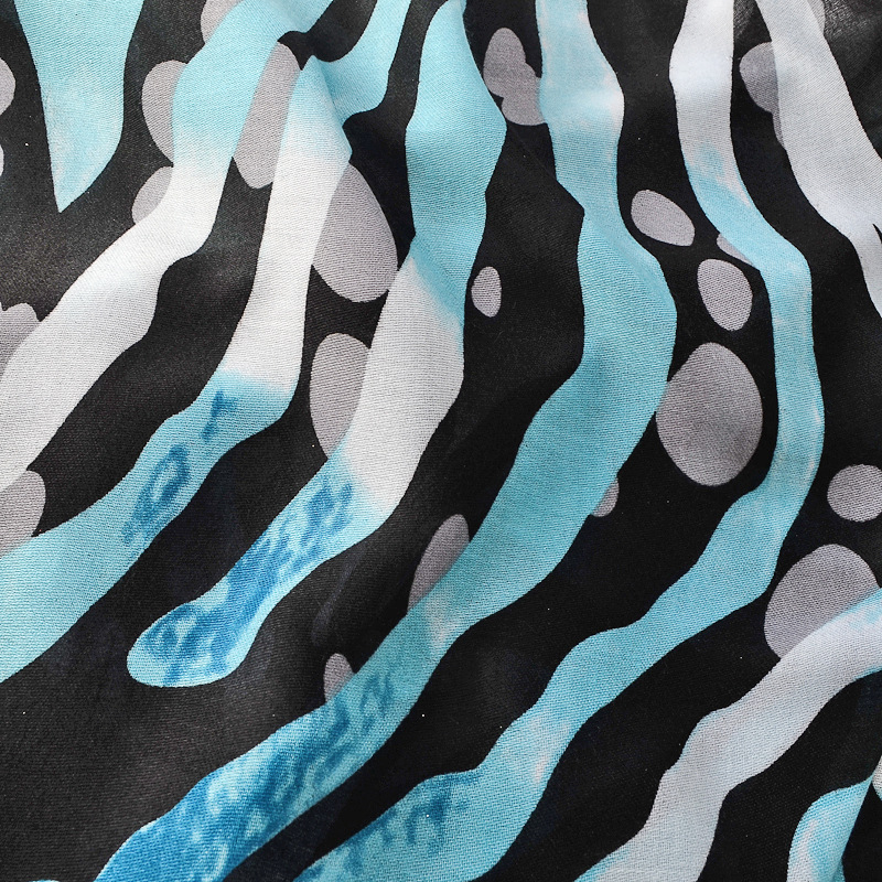 Personalidad de la moda estilo europeo y americano algodón y lino sensación bufanda azul cian pintura línea viajes protector solar playa toalla chal para las mujeres