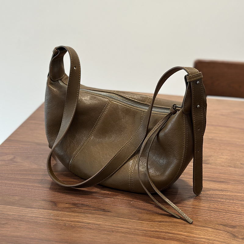 2025 New Women's Leather Bag First Layer Cowhide Crossbody Bag Casual Half Moon High-End Saddle Shoulder Bag - Thumbnail 6