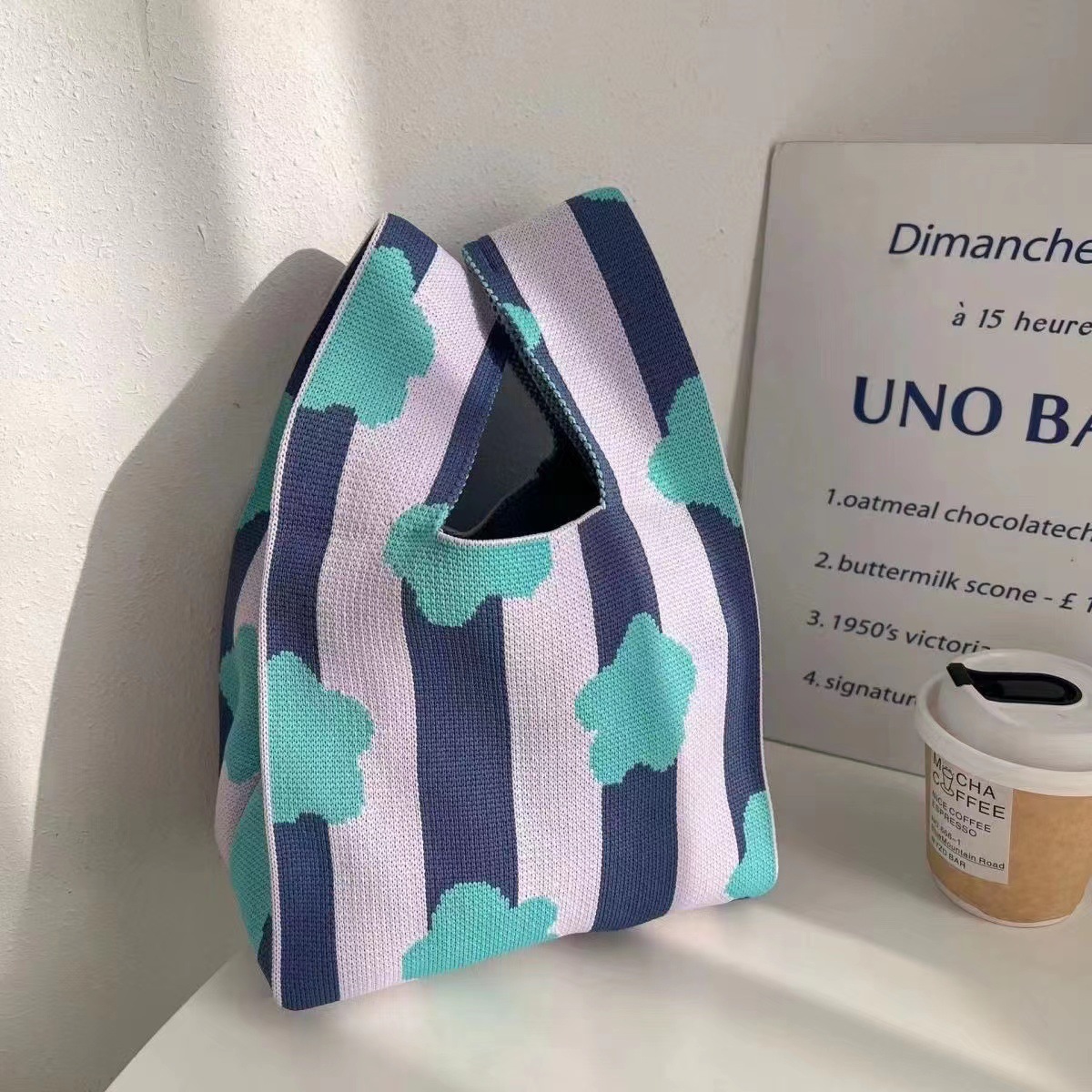 INS bolso de celebridad de Internet bolso de cubo de lana de punto para mujer bolso de mano casual bolso de mano de estilo japonés y coreano bolsa de Almuerzo