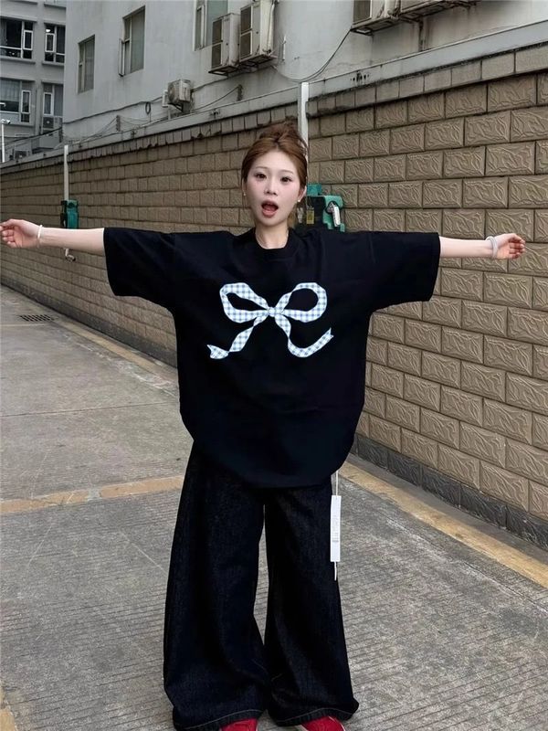 純粋な綿ルーズ黒半袖 Tシャツ女性の夏の新しい蝶プリントトップス女性 2025 新しいホットスタイル|undefined