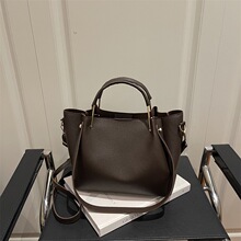 �����͹����ذ�Ůʿ���s�μ�б���2025�r�����e����������Ů�|��