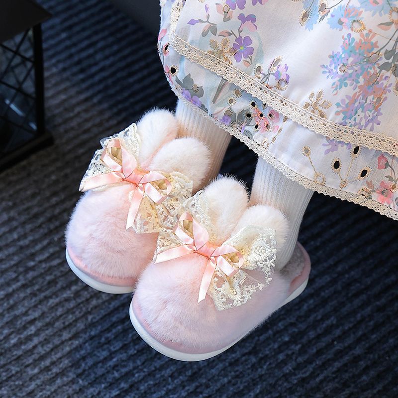 Zapatillas de algodón para niños otoño e invierno 2025 antideslizantes para el hogar con una base suave cálida lindas zapatillas de dibujos animados para hombres y mujeres niños niños