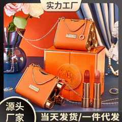 韓貝児高定五色の軽豪華なバッグ口紅の柔らかい霧のマットな光の軽やかなシルクはべたべたしない口紅のバッグの礼箱です。