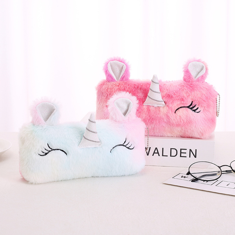 Transfronterizo lindo radio siete felpa colorido unicornio caja de lápices de gran capacidad bolsa de almacenamiento para niñas bolsa de cosméticos fábrica al por mayor