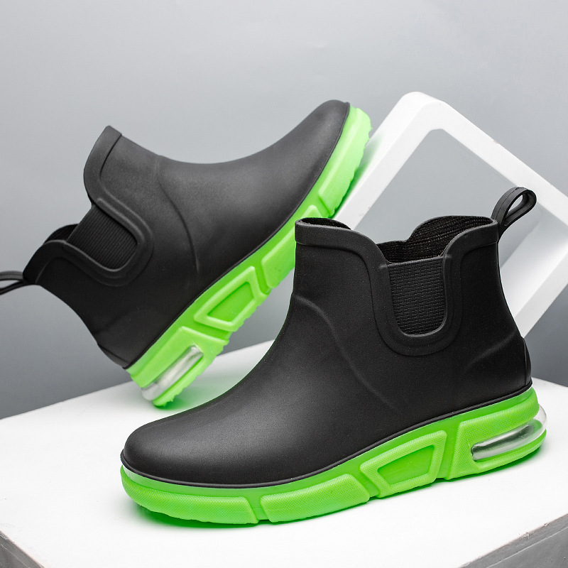 Botas de lluvia antideslizantes a juego de color de moda para hombres cortas resistentes al desgaste impermeables Botas de lluvia bajas cocina lavado de coches pesca trabajo cubierta de goma zapatos