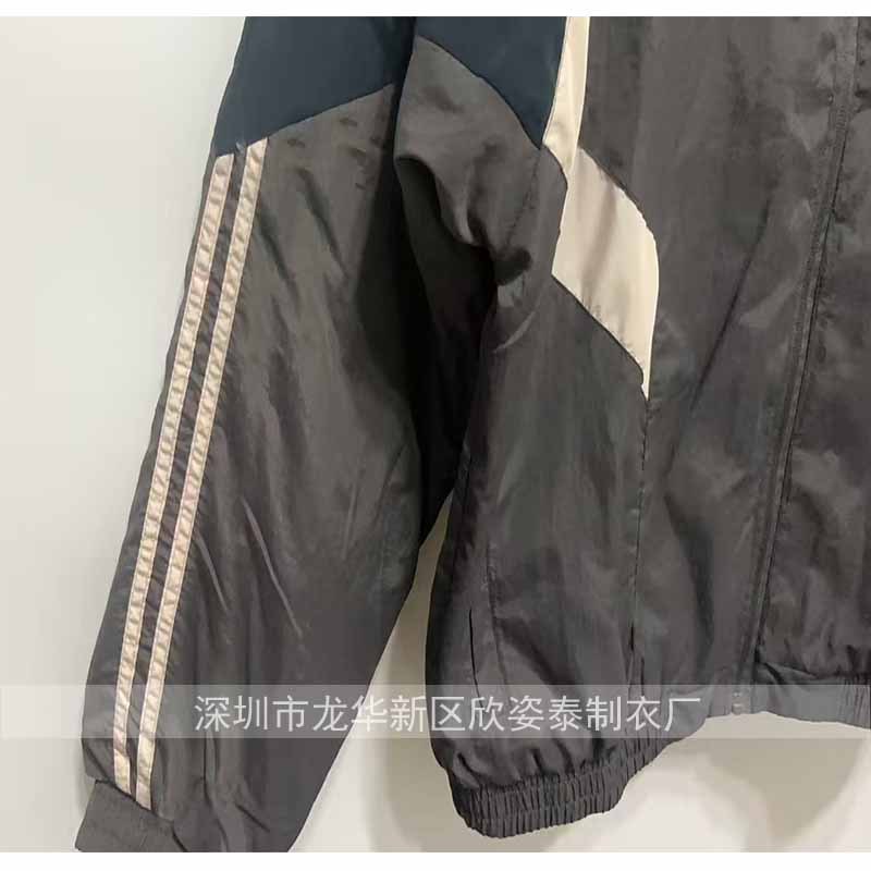 皇马休闲外套衣2024-25皇马灰色色风衣 Windbrea