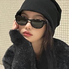 女性用レトロキャットアイ小顔サングラス、ハイエンドインブラックスモールフレーム日焼け止めスタイルフォト近視サングラス-