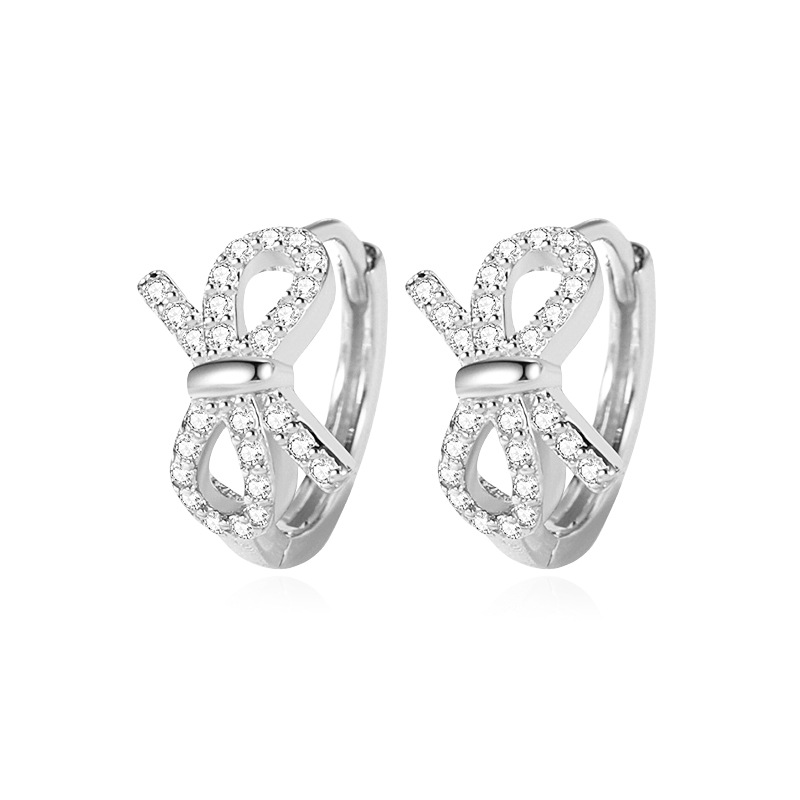 925 plata versión coreana simple hebilla de oreja de circón temperamento lazo de nicho pendientes de alta gama DIY pendientes de anillo al por mayor