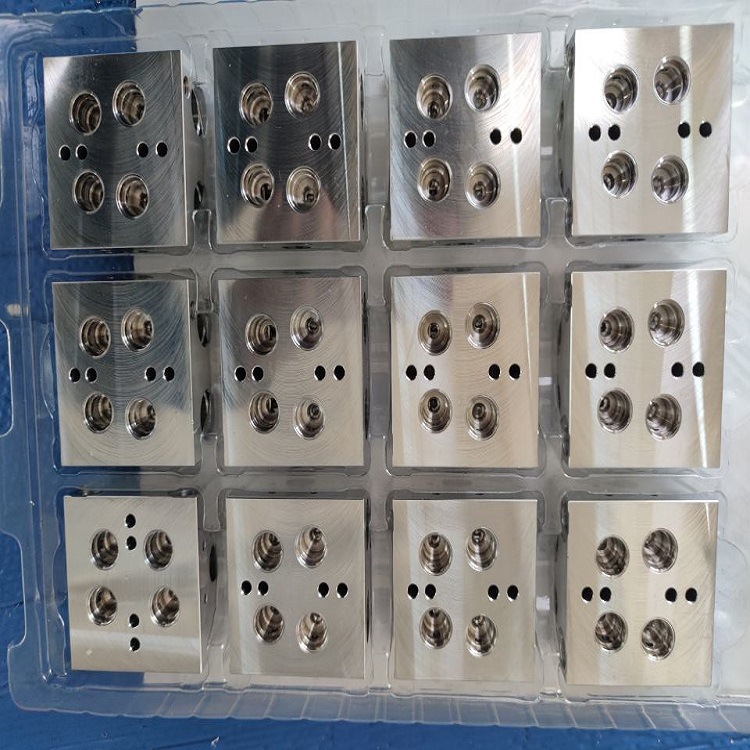 Ħ�г�ABS�ӹ����Ļ�е�� �������CNC�ӹ�����