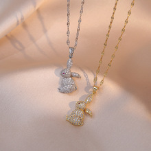 ��Ů�W�t���������ʯС���r���¿��OӋ�е������|�W�����