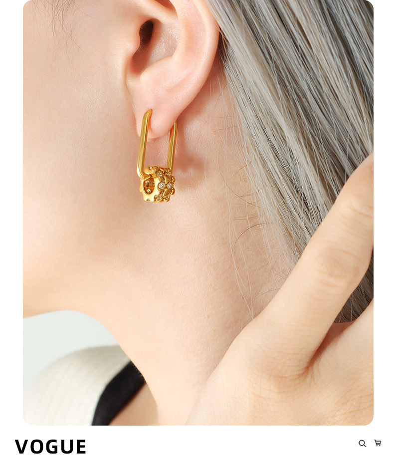 Retro Geometric Titanium Steel Copper Plating Zircon Earrings 1 Pair