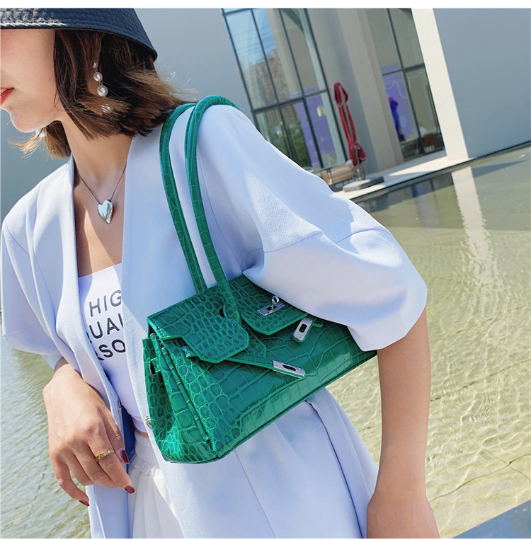 Fashion Texture Stone Pattern Gradient Color One-shoulder Small Square Bag display picture 15