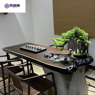 ��������ʽѭ�h��ˮ��̨��ľ��徰�^һ�w�U���B�~��������νM��