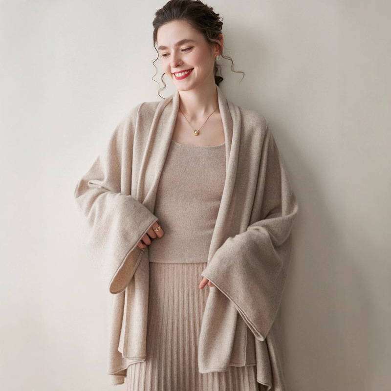 Bathrobe with a Lazy Vibe, New Autumn and Winter Style, Loose Silhouette, Batwing Sleeve Knit Cardigan Top, Cashmere Shawl for Women