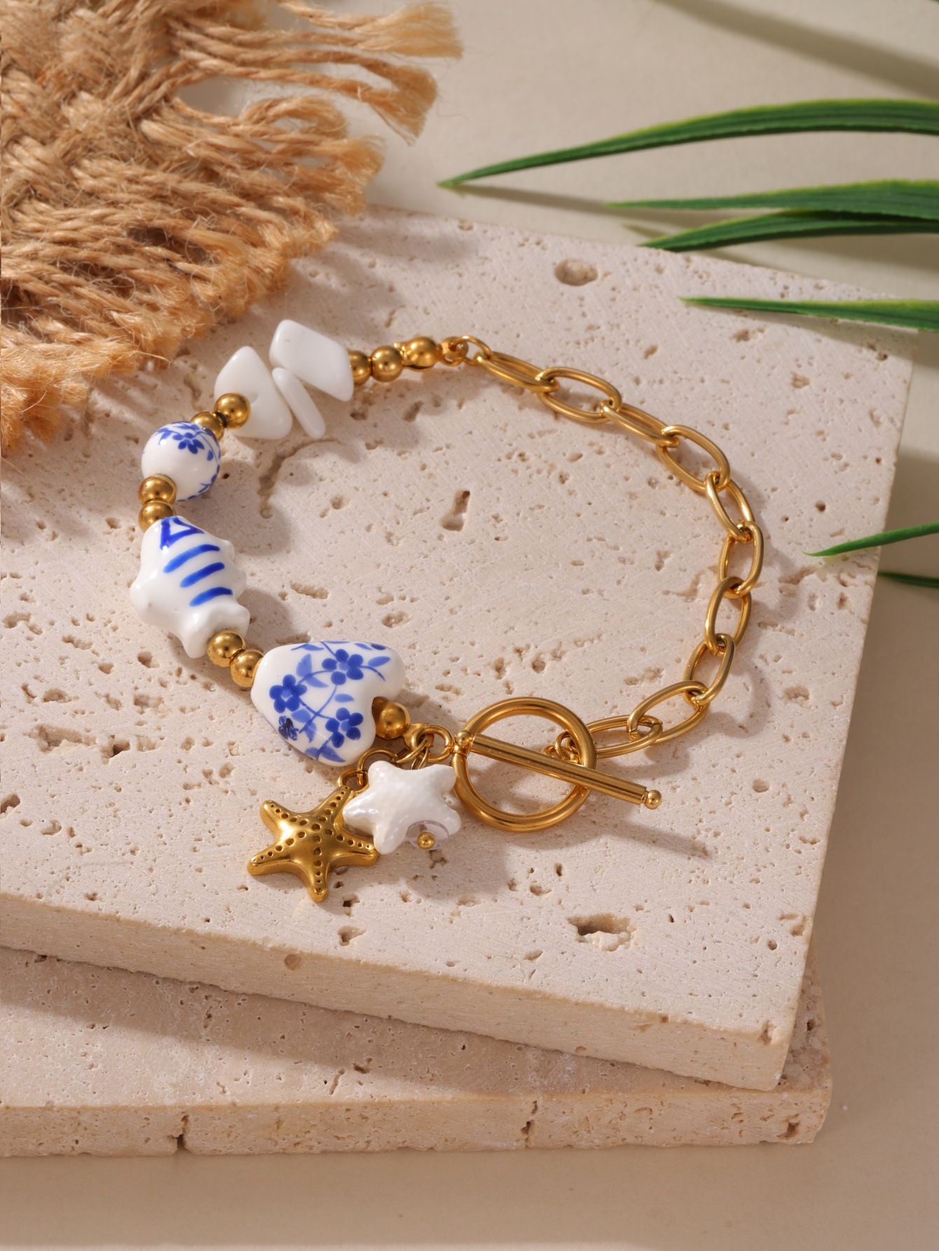 304 Stainless Steel, Blue and White Porcelain Material Star, Fish Pattern All Seasons Season Chinoiserie Retro Classic Style Star Fish 304 Stainless Steel Blue And White Porcelain 18K Gold Plated Bracelets In Bulk