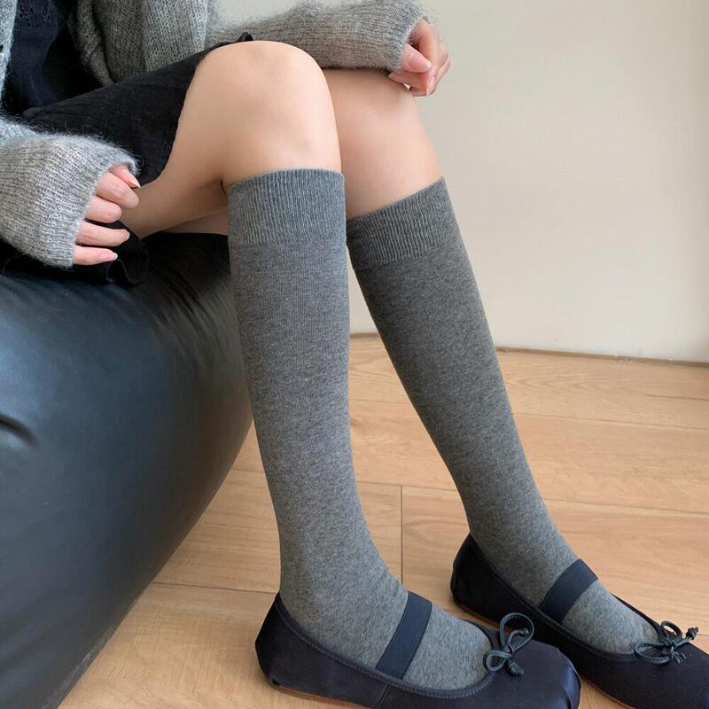 Japanese Autumn Mid-tube Socks Women's Micro-pressure Grey Knee-high Socks Cotton Stacking Socks JK College-style Creamy White Calf Socks