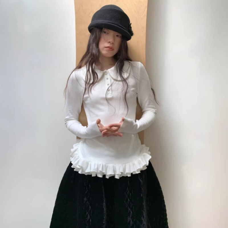 French-Style Doll Collar Button Lace Hem Long-Sleeve T-Shirt for Women, Autumn and Winter Fashion, Age-Reducing, Slim-Fit, Flattering Base Top French-Style Doll Collar Button Lace Hem Long-Sleeve T-Shirt for Women, Autumn and Winter Fashion, Age-Reducing, Slim-Fit, Flattering Base Top