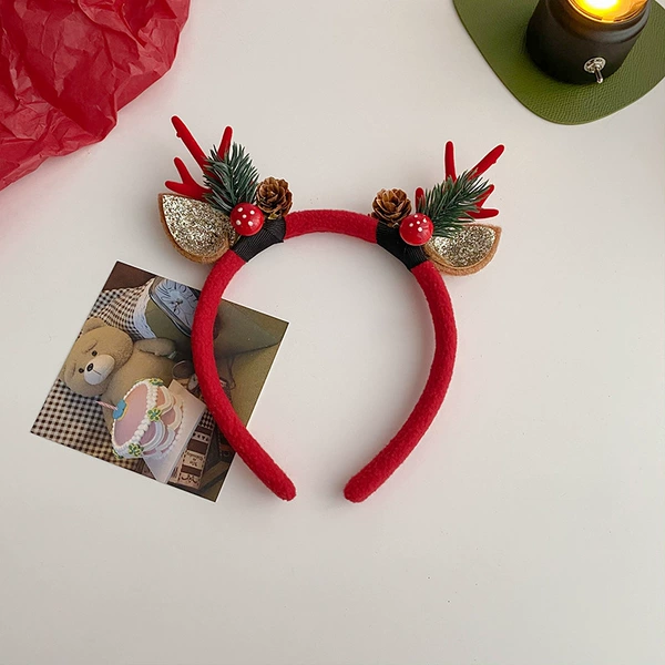 1#Red-Mushroom Pine branches