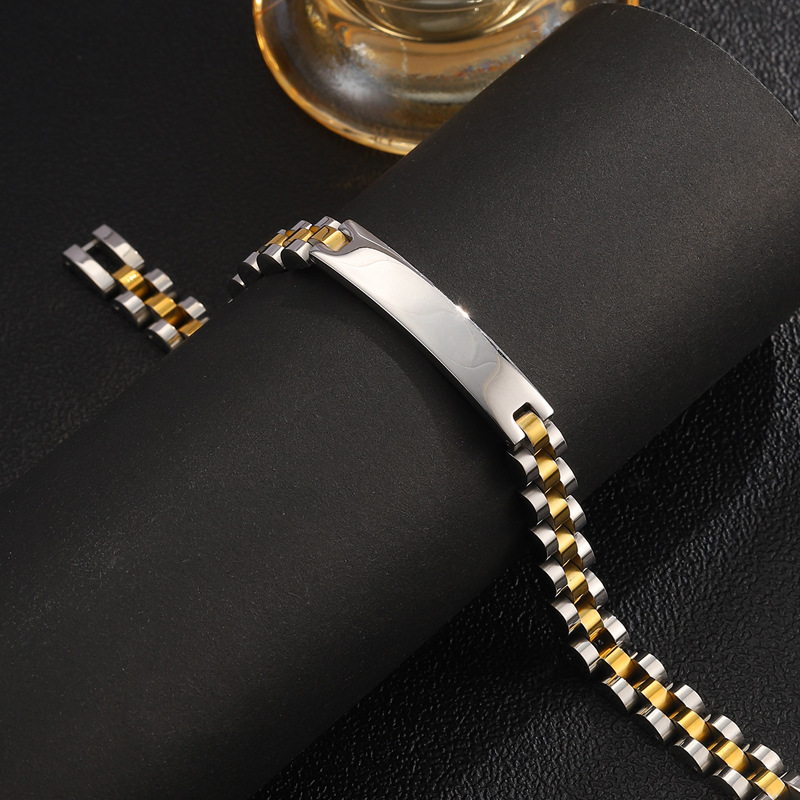 Nueva pulsera de acero de titanio de lujo ligero transfronterizo tres cuentas curvas se puede grabar pareja de alta sensación joyas pulsera image 5