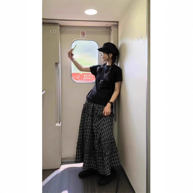 2025 Summer Design Plaid Skirt Korean Style Pure Lust Skirt with Lining 2025 Summer Design Plaid Skirt Korean Style Pure Lust Skirt with Lining