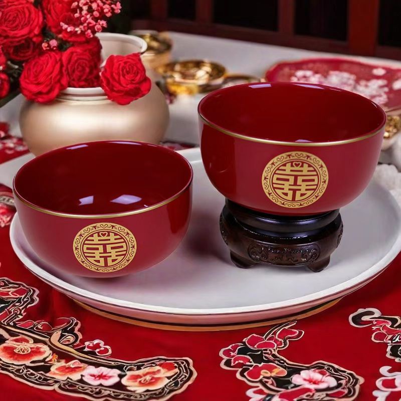 結婚式の陶器のウェディングボウル新郎新婦の贈り物ティーカップ赤いボウルと箸とスプーンセット結婚式のウェディング用品|undefined