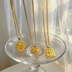 Խ��ɳ����Ů ���ĈA�Ʒ��Ƶ����24K��ɫ�p��С���OӋ���i���