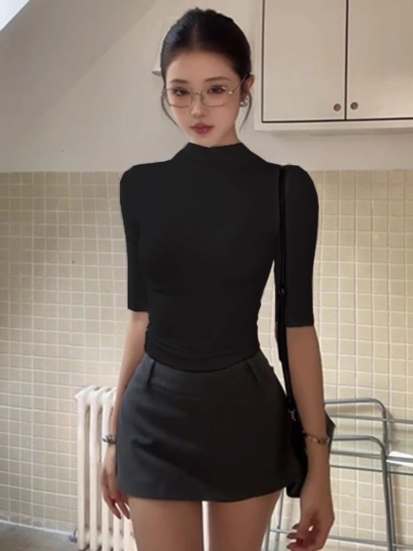 女性用ブラックミッドスリーブTシャツ、インナーにハーフタートルネックボトムシャツ、2025春夏新作五分袖スリムハーフスリーブトップ|undefined
