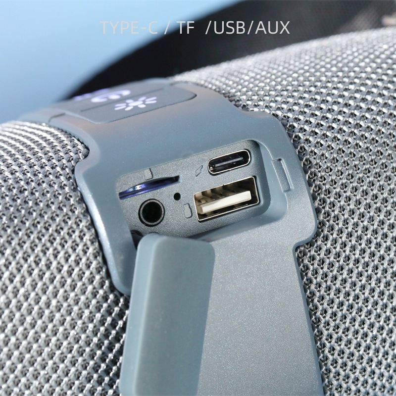 Nieuwe TG667 draadloze Bluetooth-luidspreker voor buiten, draagbaar met draagriem, kaartsleuf, grote knoppen, subwoofer, LED-verlichting, TWS-technologie._voghion.com