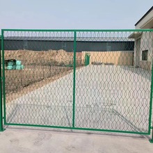 长沙护栏网圈地围墙钢板网厂家供应保税区码头防护网围栏网