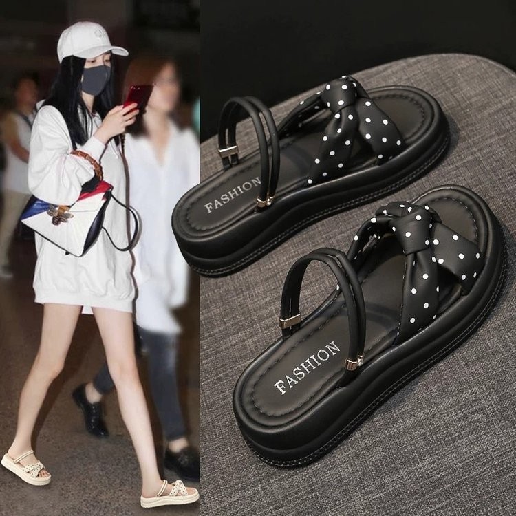 Red popularidad japonesa arco ondulado zapatillas blancas de arroz para mujeres verano 2026 nuevo aumento de altura de dos sandalias image 3