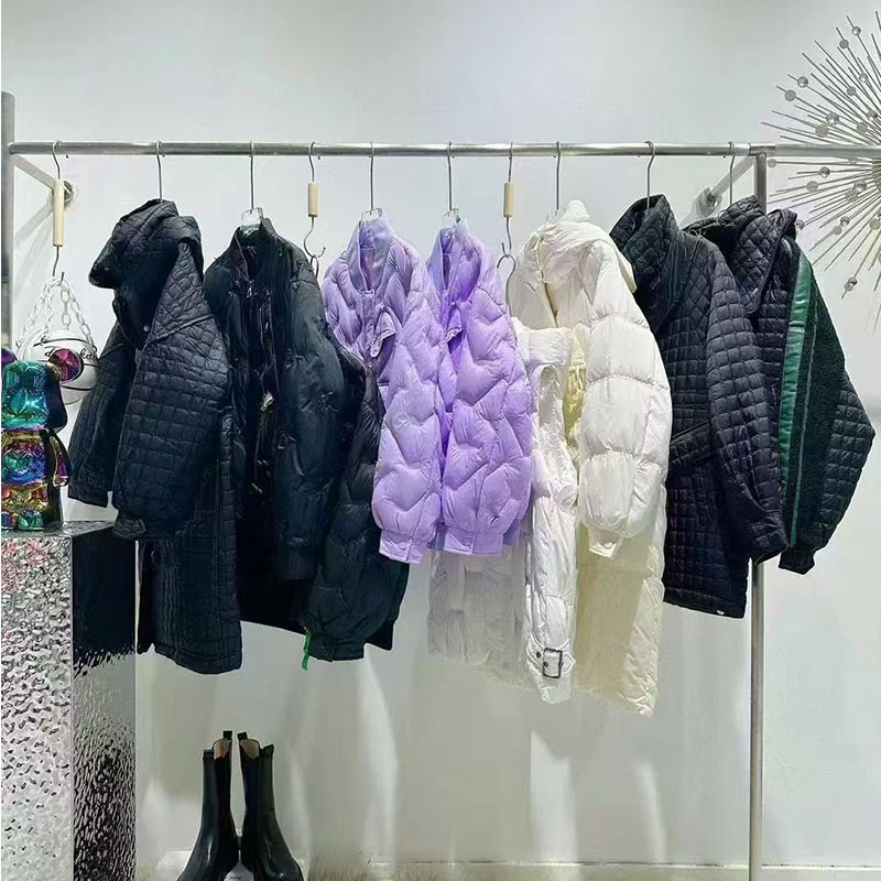 比帆2024冬新款女装羽绒服欧美版型外套品牌折扣专柜撤柜尾货特价