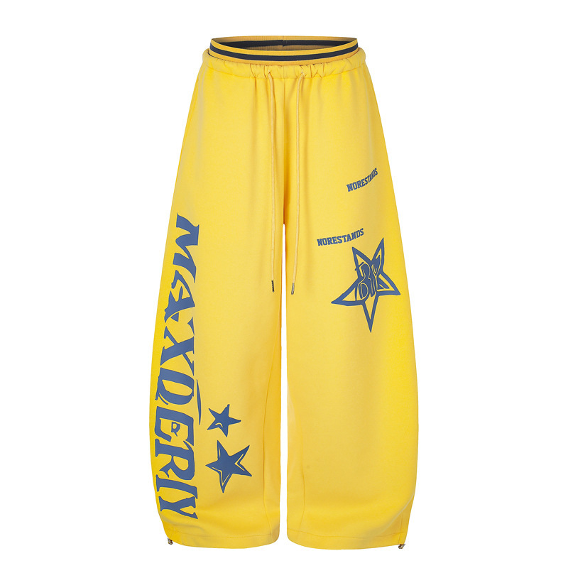 American street style star and letter graffiti print curved hem sweatpants for men, trendy hip-hop loose wide-leg sports casual pants