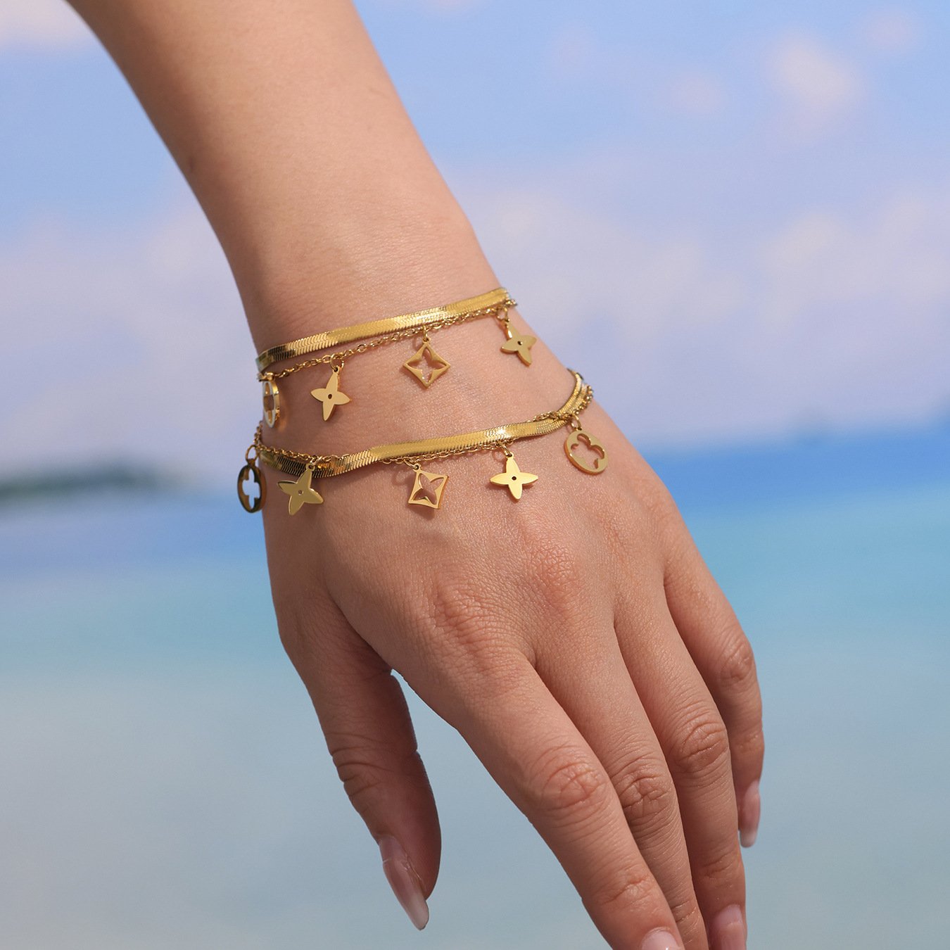 Sugar nuevo colgante de trébol de cuatro hojas de flores huecas de doble cara, doble capa, cadena de clavícula, pulsera, tobillera, juego de joyas